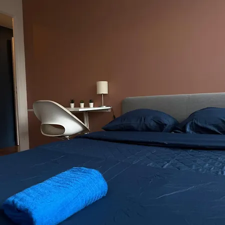 Spacious 4 Bedroom Family 5 Min From Caen דירה *