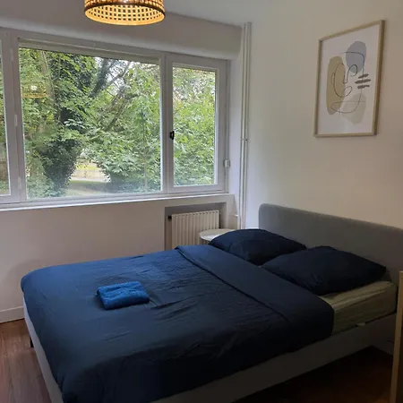 Spacious 4 Bedroom Family 5 Min From Caen