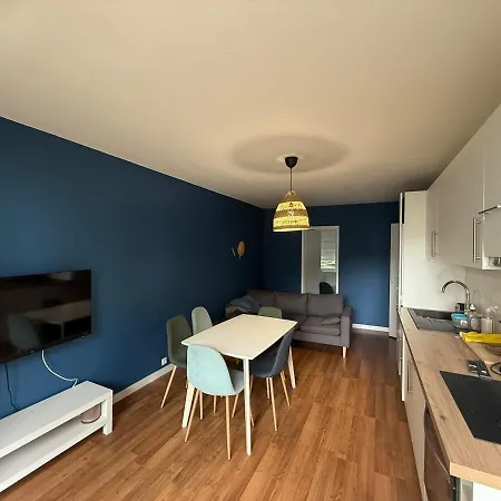 Spacious 4 Bedroom Family 5 Min From Caen * Hérouville-Saint-Clair