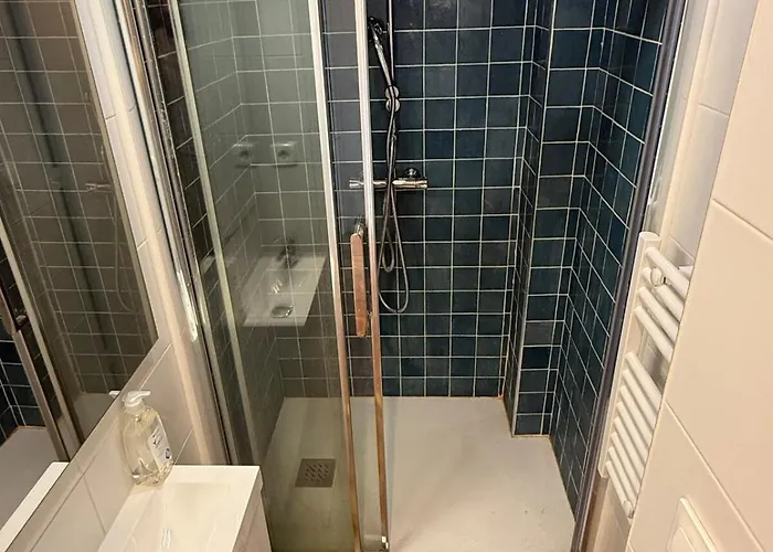 Apartmán Spacious 4 Bedroom Family 5 Min From Caen *