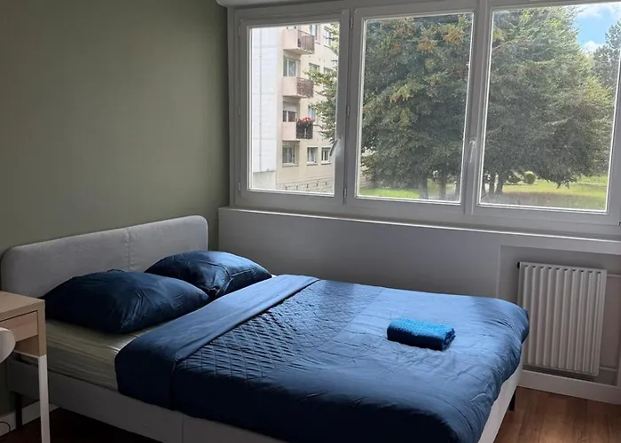 Apartmán Spacious 4 Bedroom Family 5 Min From Caen